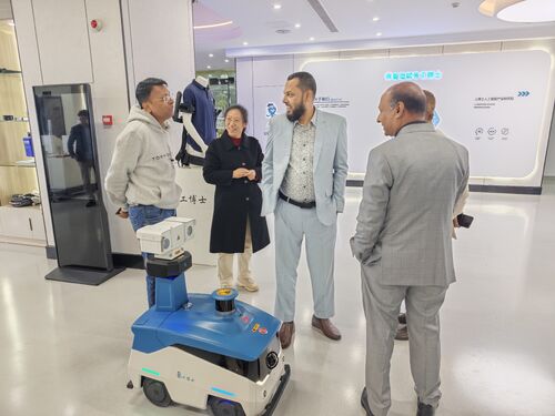 Dernière affaire concernant Bienvenue à notre client bangladais de valve et d'instrumentation