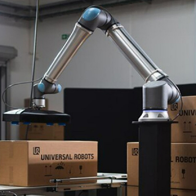 Palletizer universel de cobot du robot UR 20 avec la pince de cobot d'onrobot pour le matériel remettant la palletisation d'emballage