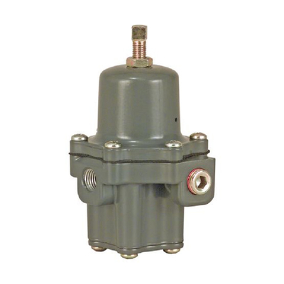 soupape de commande pneumatique avec le régulateur du filtre 67CFR et le positoner de valve de Fisher DVC2000