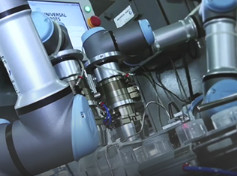 Robot de soudure de collaboration d'UR pour la portée de bras de 850mm avec la pince de robot de Robotiq