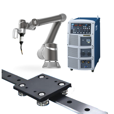Bras de robot du TM TM5-900 Cobot avec le soudeur And Rails System d'OTC de chalumeau de TBI