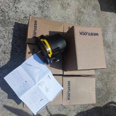 Valve de commande avec actionneur pneumatique et Asco 8210G soupape solénoïde et Westlock 2200 interrupteurs de limite