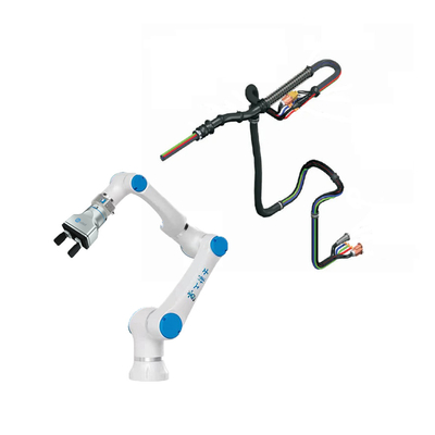 Robot de collaboration de 6 axes CNGBS-G10 Cobot avec GBS Dresspack et pince de doigt d'Onrobot 2