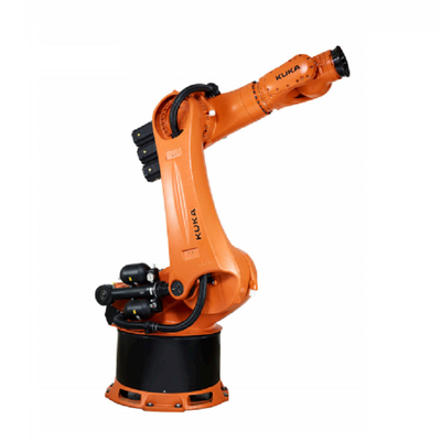 KUKA KR 360 R2830 Charge utile du bras robotique 360 kg avec ligne de montage CNGBS pour l'assemblage du moteur en tant que machine de pick and place