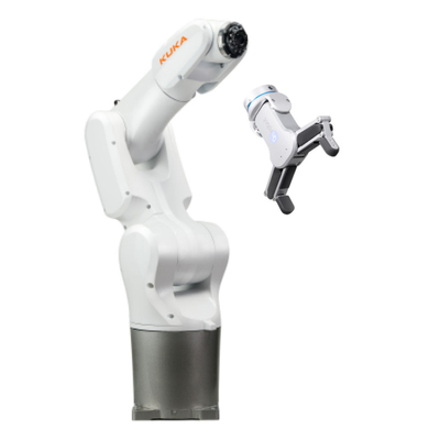 KUKA Cobot KR 4 R600 pour la manipulation d'une pince à rouleaux en tant que machine de détachement