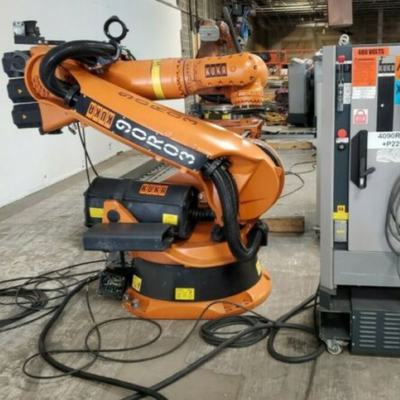 Kuka bras robotique 6 axes KR 360 R2830 avec grippeuse robot CNGBS pour robot automatique de prise et de placement