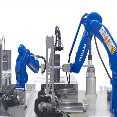 6 axes Prendre et placer le bras robotique Yaskawa GP8 avec CNGBS Robot Gripper pour le robot de manutention de matériaux