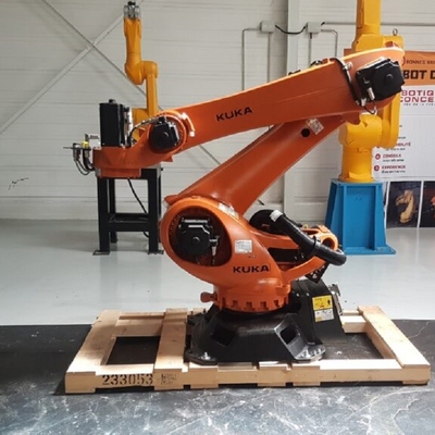 KUKA KR 180 R3200 PA bras robot à 5 axes avec charge utile de 180 kg pour machine d'emballage en tant que robot de palettisation