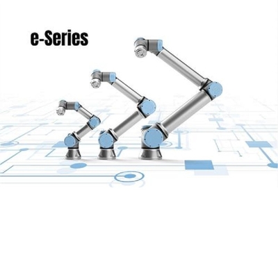 Robot collaboratif à haute charge UR 16e avec une charge utile de 16 kg sur 6 axes en tant que robot cobot pour l'emballage