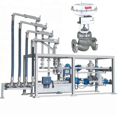 Station de réduction de pression et de déchauffement avec actionneur de vanne à flux et positionneur de vanne à flux 520md Logix