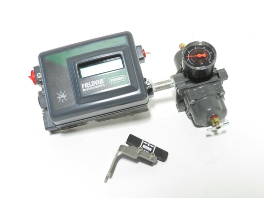 Stock Fisher soupape de commande pneumatique de haute qualité modèles populaires comme DVC2000 DVC6200 3582i DIGITAL HART VALVE POSITIONER avec soupape magnétique ASCO