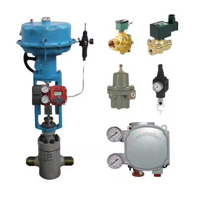 Valve de guidage supérieur de type angle droit avec positionneur de vanne Masoneilan SVI2 et régulateur 78-40 adapté à l'alimentation électrique