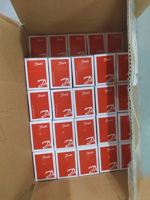 Une soupape à bille chinoise avec actionneur Fisher 657/667, contrôleur de soupape intelligent DVC6200 Fisher bande magnétique, soupape solénoïde Danfoss, commutateur TopWorx