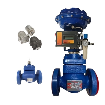 La soupape de commande KE73 de Spirax Sarco avec positionneur Fisher DVC2000 et piège à vapeur à flancs FT14/FT44/FTS14-10/TD32F DN40 Spirax Sarco