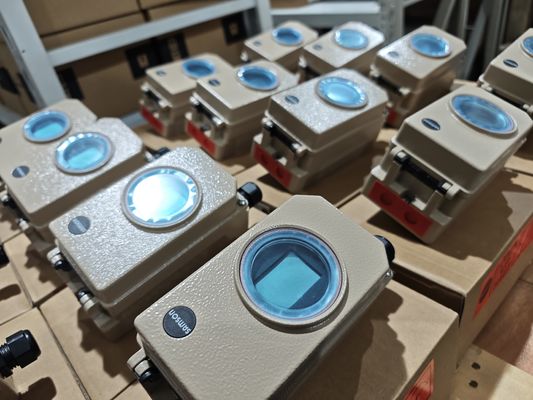 Valve à bille de commande pneumatique chinoise avec positionneur de soupape Samson 3730 3731 et soupape solénoïde 3963 avec stock