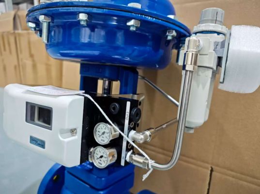 Valve de commande pneumatique IP66 2,5 DN pour les actionneurs linéaires