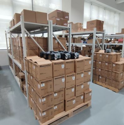 Ventilateur de commande avec positionneur de vanne intelligente Baker Hughes Masoneilan SVI2-21123121 SVI2-21123121 Avec booster pneumatique YTC YT-200