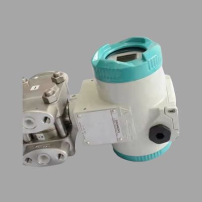 Transmetteur de pression Siemens SITRANS 7MF4433-1DA02-2AB6-Z, débitmètre vortex SITRANS FX330 et dispositif de commutation de vanne