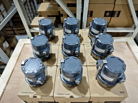 Vanne de contrôle avec convertisseur I/P Fisher 846 et positionneur DVC6200 pour environnements à haute température, haute pression, corrosifs et dangereux