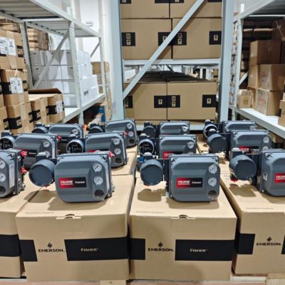 La valeur maximale de l'échantillon est calculée à partir de la valeur maximale de l'échantillon.