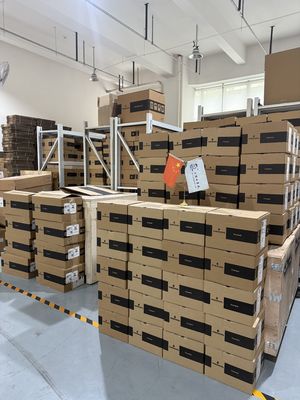 Positionneur de soupape électro-pneumatique Fisher 3620j / 3582i et contrôleur Fisher DVC6200 avec tension de fonctionnement de 220 V et module d'accouplement EtherCAT PLC dans l'emballage d'origine 100%