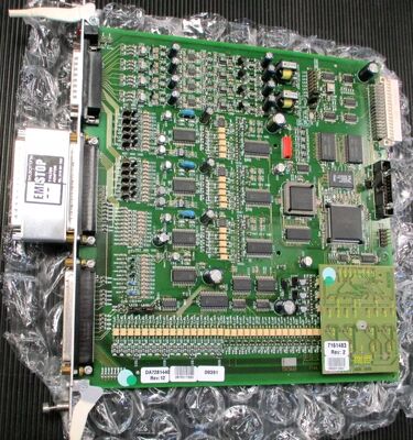 Ordinateur de mesure du pétrole et du gaz Emerson FloBoss 600+ Ordinateur de débit monté sur panneau pour applications multi-courants multi-stations