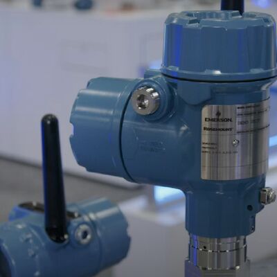 Emerson sans fil HART émetteur de niveau radar sans contact Rosemount 3408 Mesures de niveau du moniteur