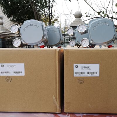 Masoneilan SVI1000G/IM positionneur de vanne intelligent avec fonction de rétroaction magnétique, associé à un relais pneumatique Rotork Fairchild M22