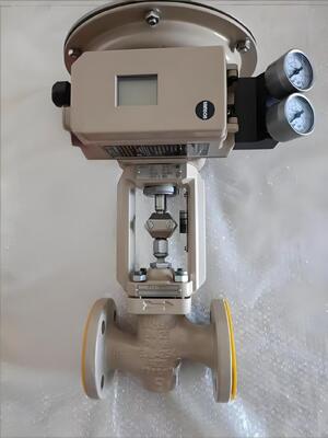 Positionneur électropneumatique de la série 4763 Samson de 4 à 20 mA pour vannes de commande