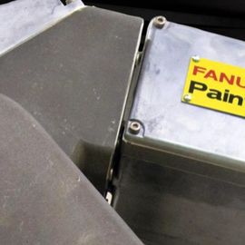 Peignez le bras de robot du compagnon 200 IA 5L Fanuc pour des opérations d'Assemblée/de manipulation