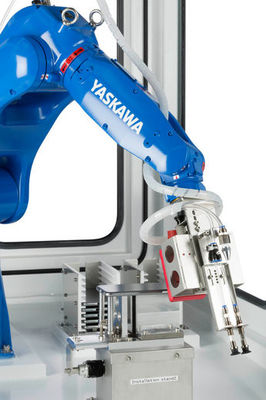 Yaskawa GP8 IP67 1.0KVA 727mm six bras de robot d'axe