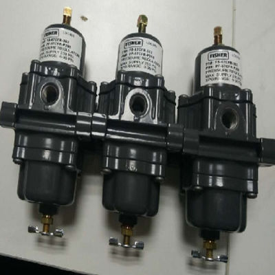valve 67C, 67CR, 67CF et 67CFR des régulateurs de pression de Fisher avec des matériaux d'acier inoxydable pour la valve de manière