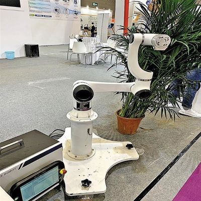 Robot de collaboration féerique des robots universels E10-L de Cobot pour le robot de soudure de MIG
