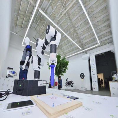 Bras robotique de collaboration Racer-5-0.63 de 6 axes avec le robot de Cobot
