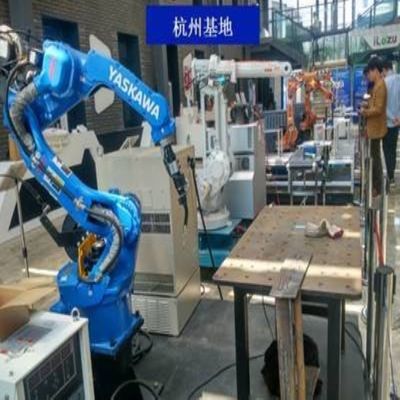 Palette empilant l'axe du robot 6 Motoman GP50 avec le manipulateur robotique de bras