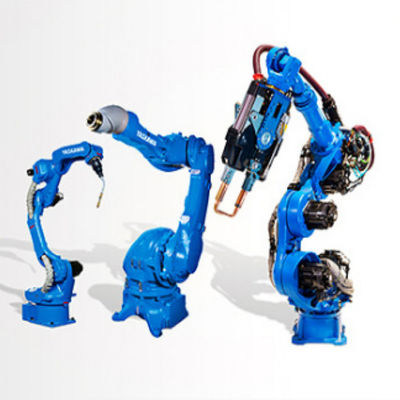 Charge utile 12kg de Motoman AR2010 avec la soudeuse RD500S utilisée pour le robot de soudure