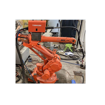 Contrat du robot industriel IRB1410 avec d'autres soudeuses d'ARC utilisées en tant que machine de soudure à l'arc électrique pour le robot de soudure