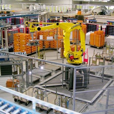 Axe robotique de transfert du bras 4 du bras M-410iC/185 de robot comme robot d'industrie