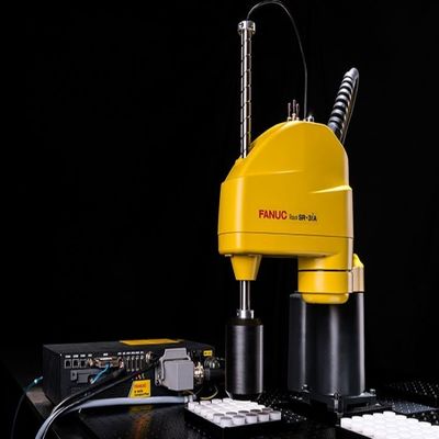Axe de la charge utile 4 du bras 3kg de robot de commande numérique par ordinateur du robot SR-3iA de Scara pour le robot d'Assemblée
