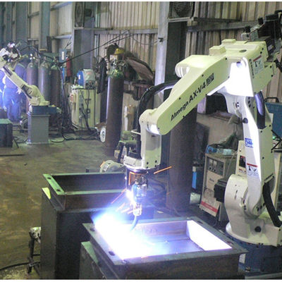 Robot de soudure automatique de 6 axes OTC FD-B6 avec la machine de soudure de MIG DM350