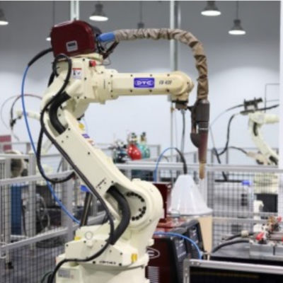 Automobile d'OTC FD-B6 d'axe du robot de soudure de MIG 6 soudant la machine de soudure robotique