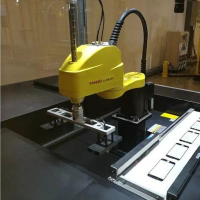 Robot SR-3iA de 4 Aixs Scara avec le bras robotique de la charge utile 3kg en tant que machine de transfert pour l'équipement de manutention