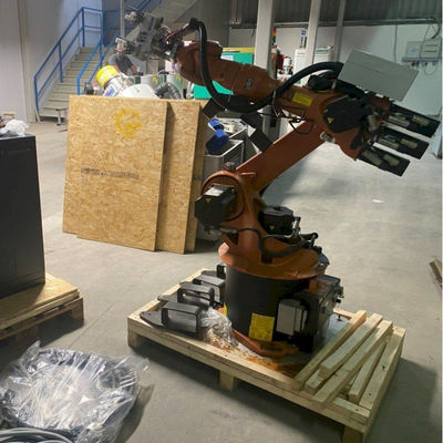 6 robots robotiques de For Handling Industrial de contrôleur de Kr R1810 C4 de Kr 20 de bras d'axe