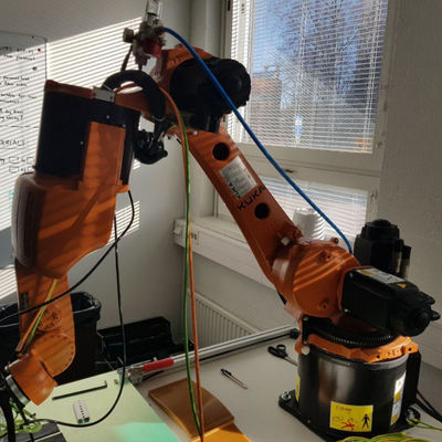 Robot de palletisation KR8 R1620 avec le bras robotique de 6 axes pour le robot Palletizer