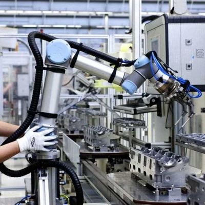 UR Robot UR10e 6 axes bras robotique pour la danse et l'automatisation de la manipulation comme robot collaboratif