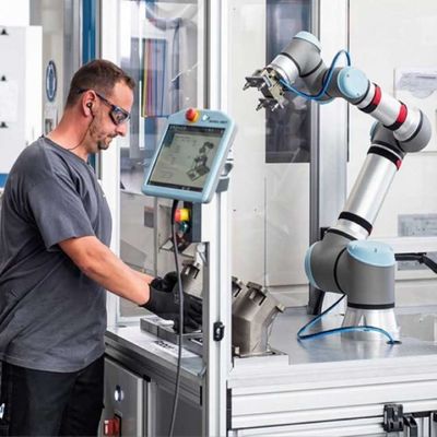 Bras robotique d'axe du robot UR16e 6 d'Assemblée pour le robot de collaboration électronique