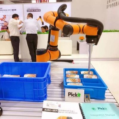 Choisissez et placez le robot AUBO I10 Cobot bras robotique 6 axe pour le traitement en tant que robot collaboratif