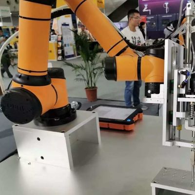 Choisissez et placez le robot AUBO I10 Cobot bras robotique 6 axe pour le traitement en tant que robot collaboratif