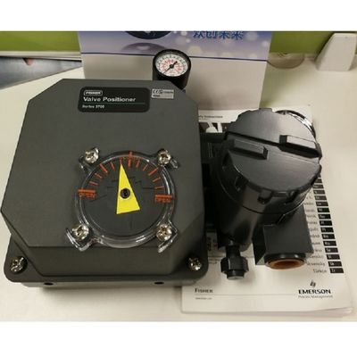 Positionneur 3710 pneumatique utilisé avec les déclencheurs rotatoires de diaphragme et de piston comme pièces de valve