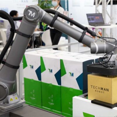 Automatisation du bras de robot de soudage OMRON TM12 6 axes bras robotique en tant que robot collaboratif